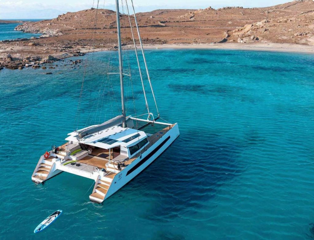 catamaran for rent in mykonos
